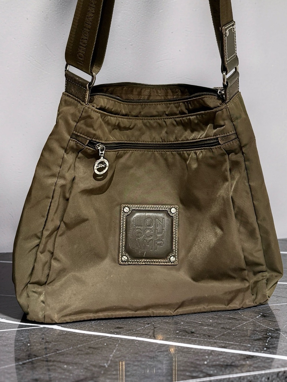 LONGCHAMP Nylon Crossbody bag | Adjustable strap | Gently pre loved